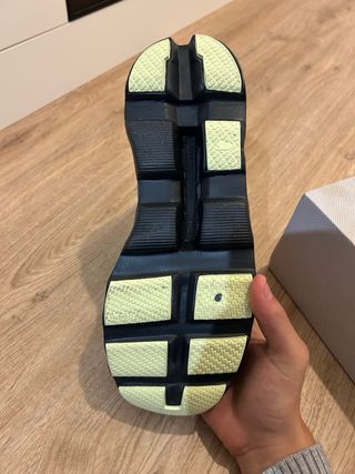 Zapatillas On Running Cloudmonster Gris/Negro