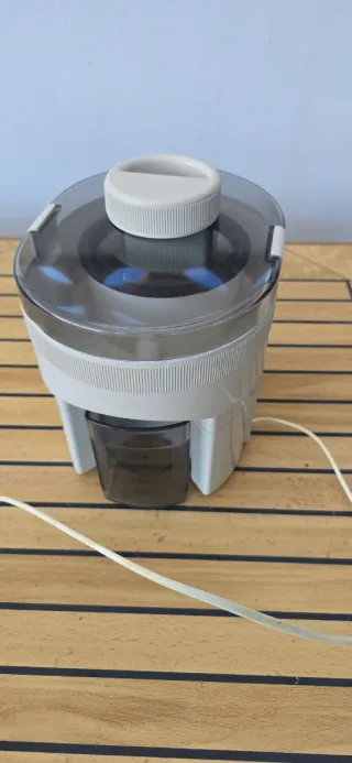 Licuadora Kenwood blanca