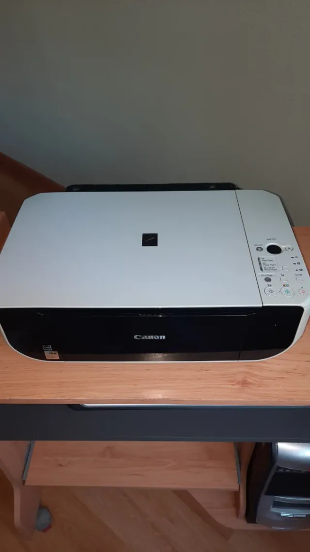 Impressora Multifuncional Canon PIXMA MP210