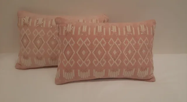 2 Cojines Rosas Dibujo Étnico