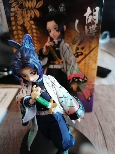 Figura Shinobu Kimetsu No Yaiba