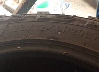 3 Ruedas Todoterreno 4x4 Numeración: 33x12.50R20LT