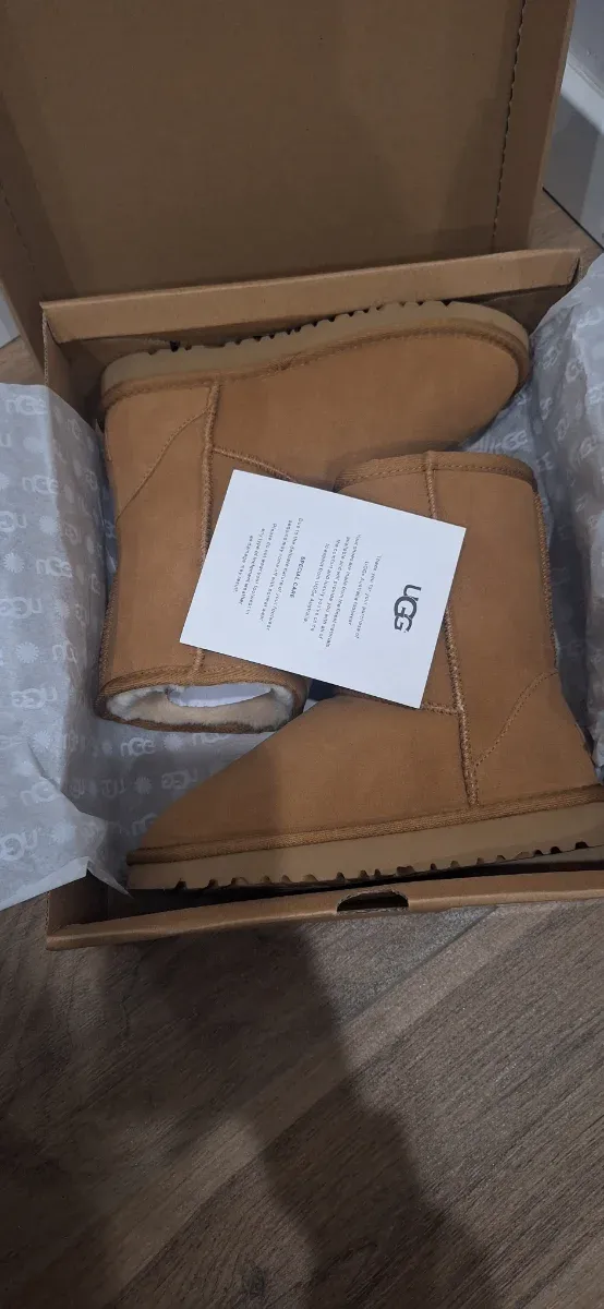 Botas UGG Marrones Talla [Talla]