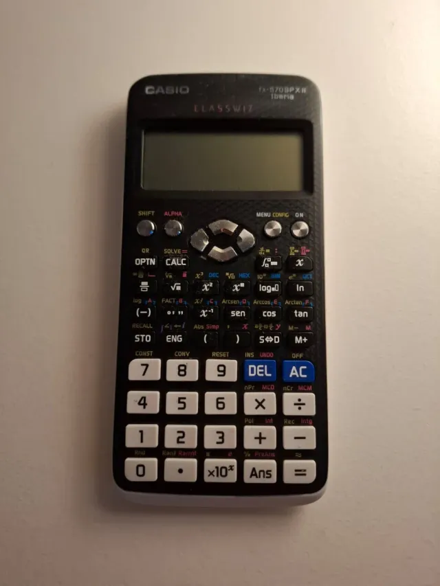 Calculadora Casio fx-570SPX Iberia de Segunda mano por 35 EUR en