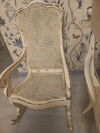 Mecedora antigua renovada estilo Shabby Chic
