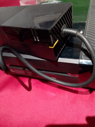 Consola Xbox One leer