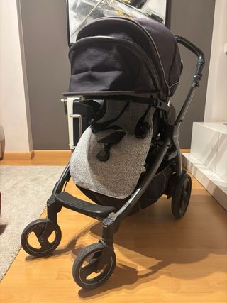 Carro Peg Perego con capazo, silla y Maxi-Cosi