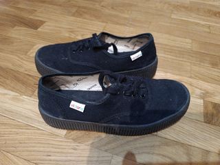 Bambas Victoria Talla 37 Negras