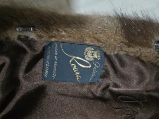 Abrigo de piel de zorro auténtico