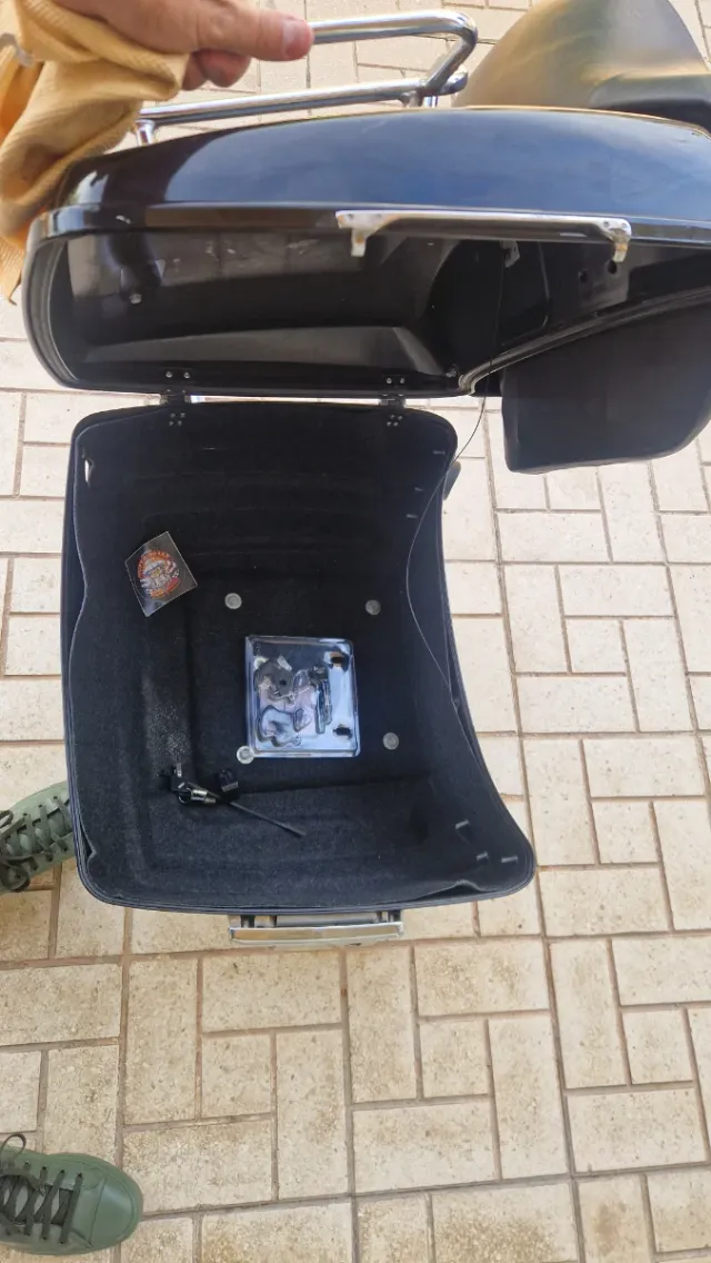 Tourpack para  Harley Davidson Negro