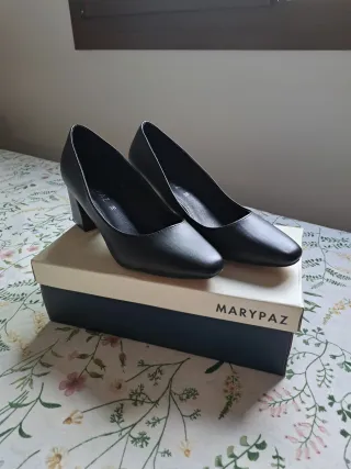 Zapatos Marypaz Negros Talla 38 Piel Sintética