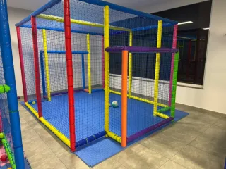 Parque de bolas infantil
