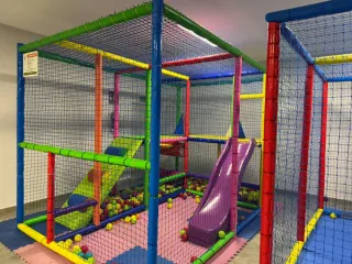 Parque de bolas infantil