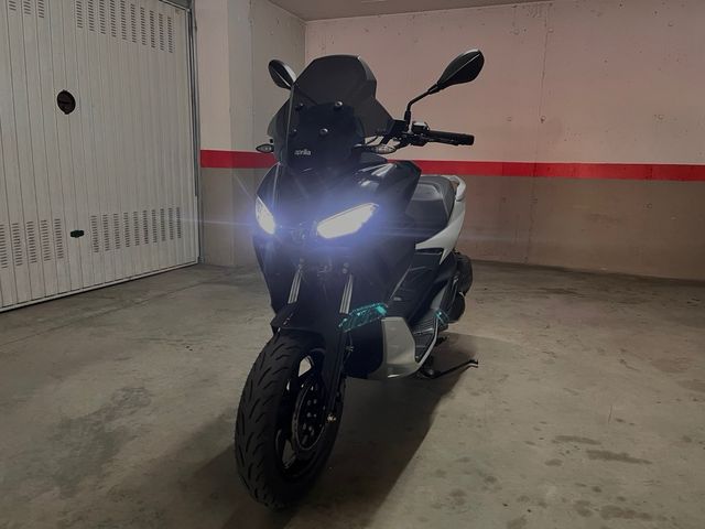 Aprilia SR GT 125 Scooter