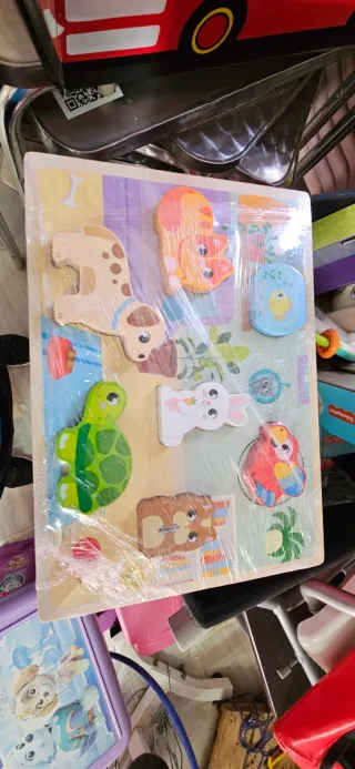 Puzzle de madera con animales