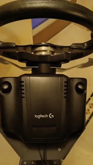 Logitech G920 + Supporto + volante Simoni Racing