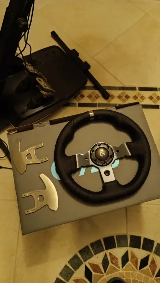 Logitech G920 + Supporto + volante Simoni Racing