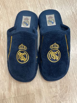 Zapatillas Casa Real Madrid Azul y Dorado