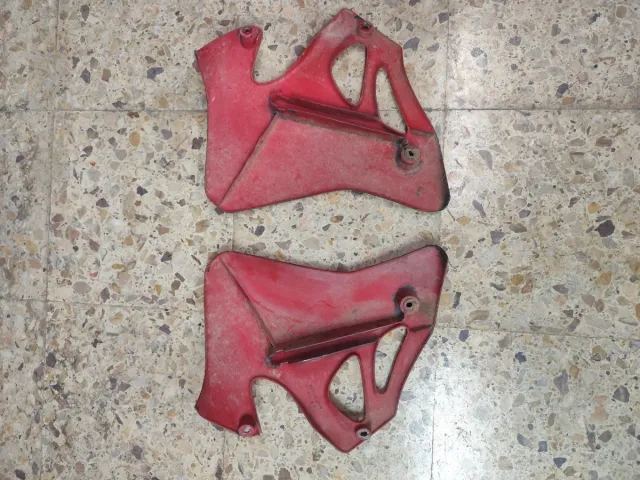 Tapas Radiador Honda CR (2 unidades)