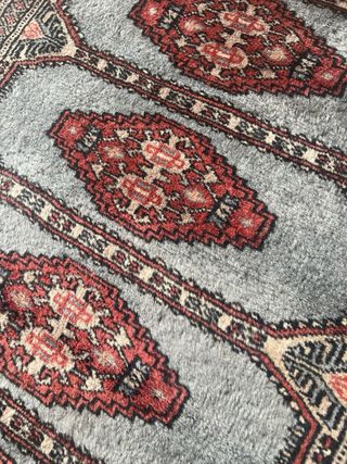 Alfombra de lana hecha a mano