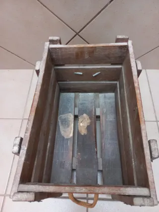 Macetero rústico de madera