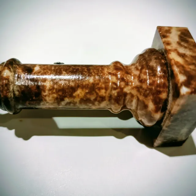 Virgen del Pilar con base de mármol