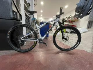 Trek Supercaliber SLR 9.9 GEN,2 Talla m/l