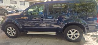 Nissan Pathfinder 2012