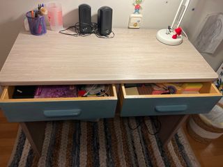 Escritorio juvenil madera y azul