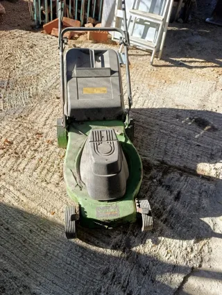 Cortacésped Eléctrico Verde