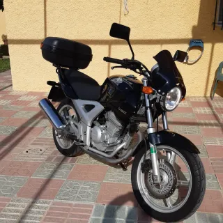 Honda CBF 250