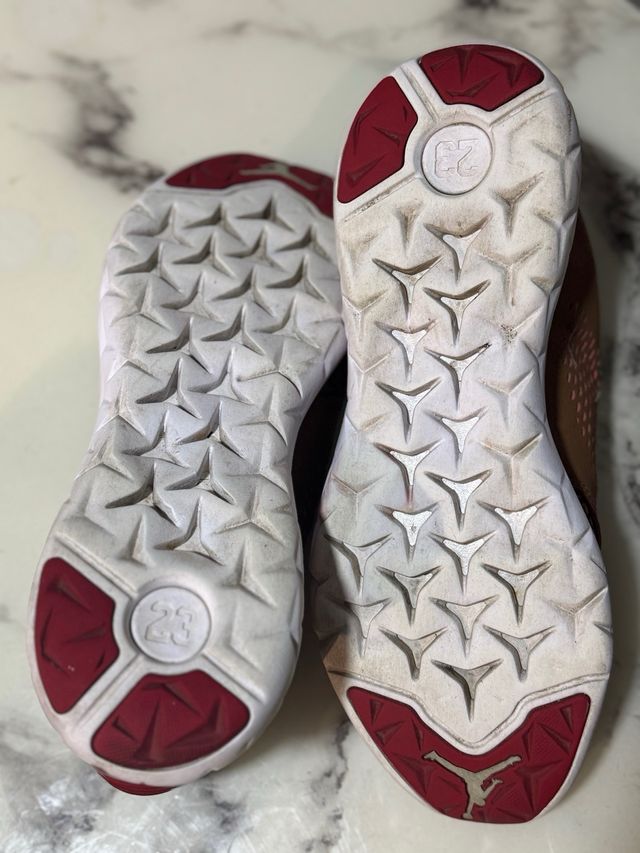 Jordan Trainer ST Premium Marrón/Rojo