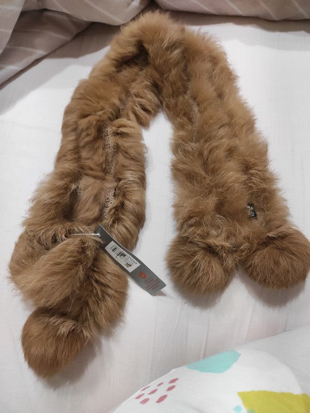 Cuello pelo natural marrón