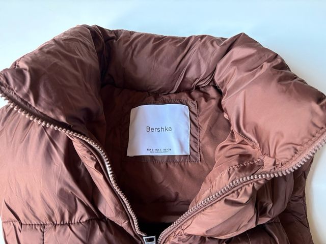 Chaleco acolchado corto Bershka
