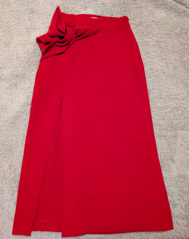 Falda Mango Talla 34(XS) Roja