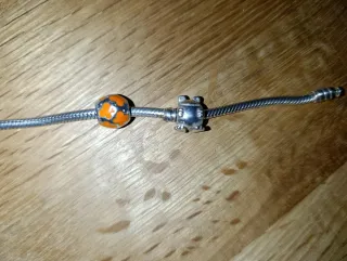 Pulsera Pandora Plata con 2 Charms