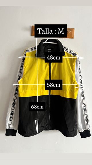 Cortavientos Bershka Vintage Amarillo/Negro Talla 