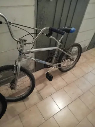 Bicicletta BMX