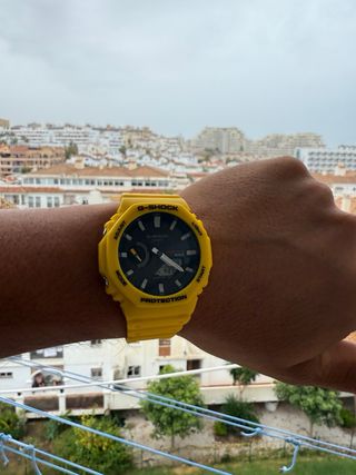 Casio GA-B2100 Reloj Amarillo y Negro