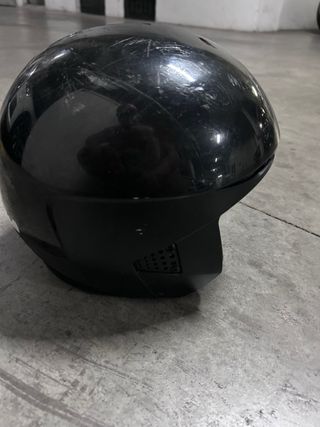 Casco de esquí negro