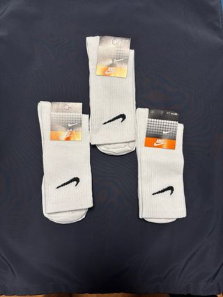 Calcetines Nike Blancos Talla 41-44 (3 Pares)