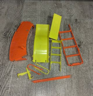 Barbie swimming pool party