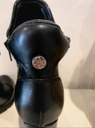 Botines Guess Negros Tacón Plataforma