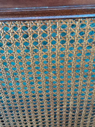 Cabecero madera y rejilla ratán