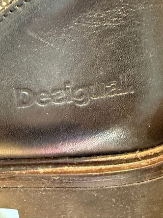 Botines Desigual Negros con Tachuelas Doradas