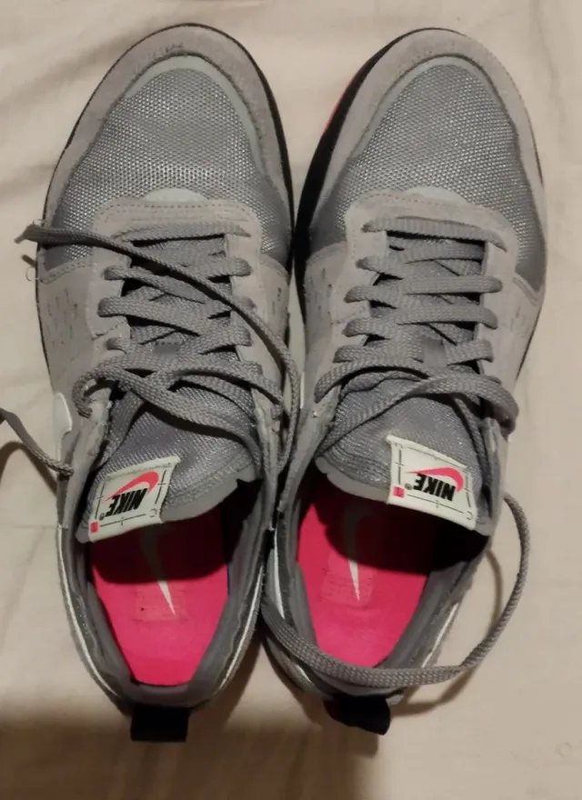 Zapatillas Nike C1TY Grises y Rosas talla 44