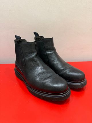 Botines Chelsea negros Massimo Dutti