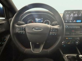 Ford Focus 1.0 Ecoboost MHEV 92kW ST-Line