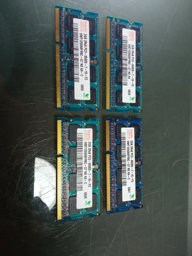 8GB (4 x 2GB) PC3 8500S Hynix