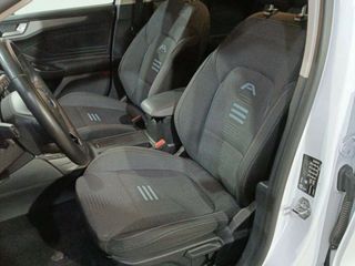 Ford Focus 1.0 Ecoboost MHEV 114kW Active